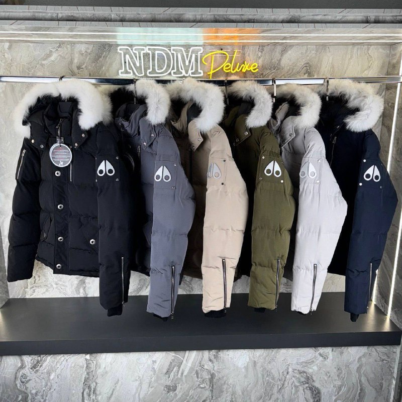 Men jacketBlack Men jacketBlack white fur