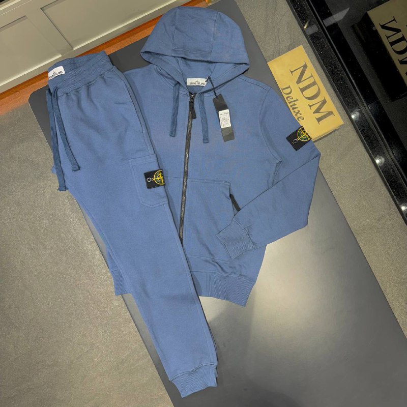 Men Tracksuit Forwarded From NDM DELUXEMen Tracksuit