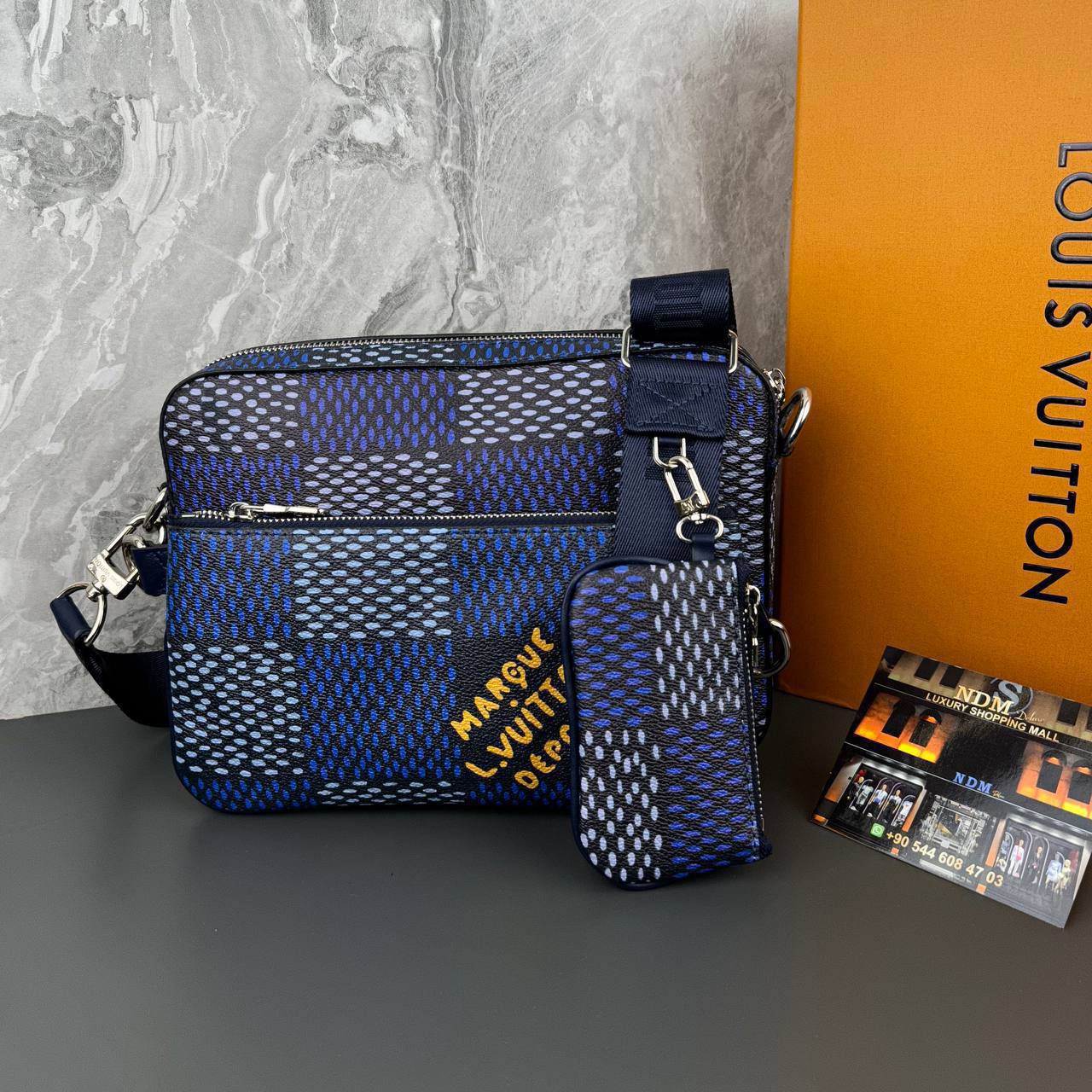 Men Trio Messenger bagCome with box dust bag